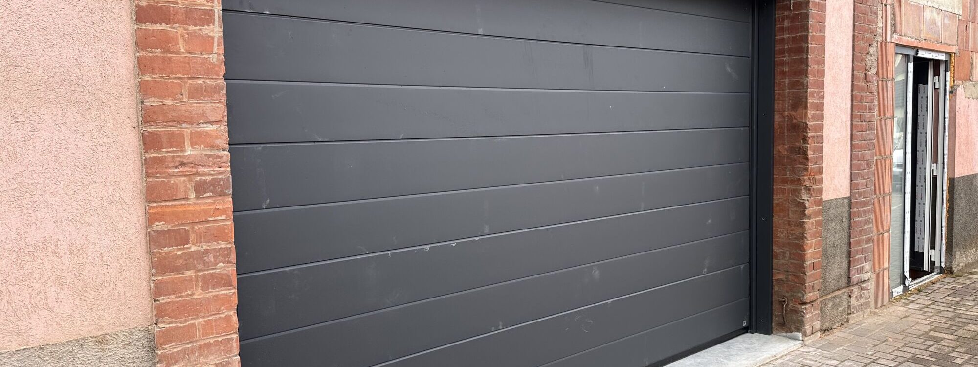 Portes de garage sectionnelles, coulissantes ou enroulables : comment faire le bon choix ? Saverne